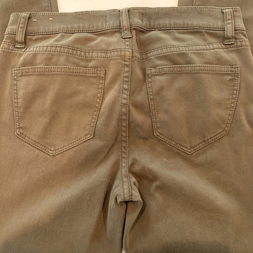 Madewell Skinny pant; olive/army green